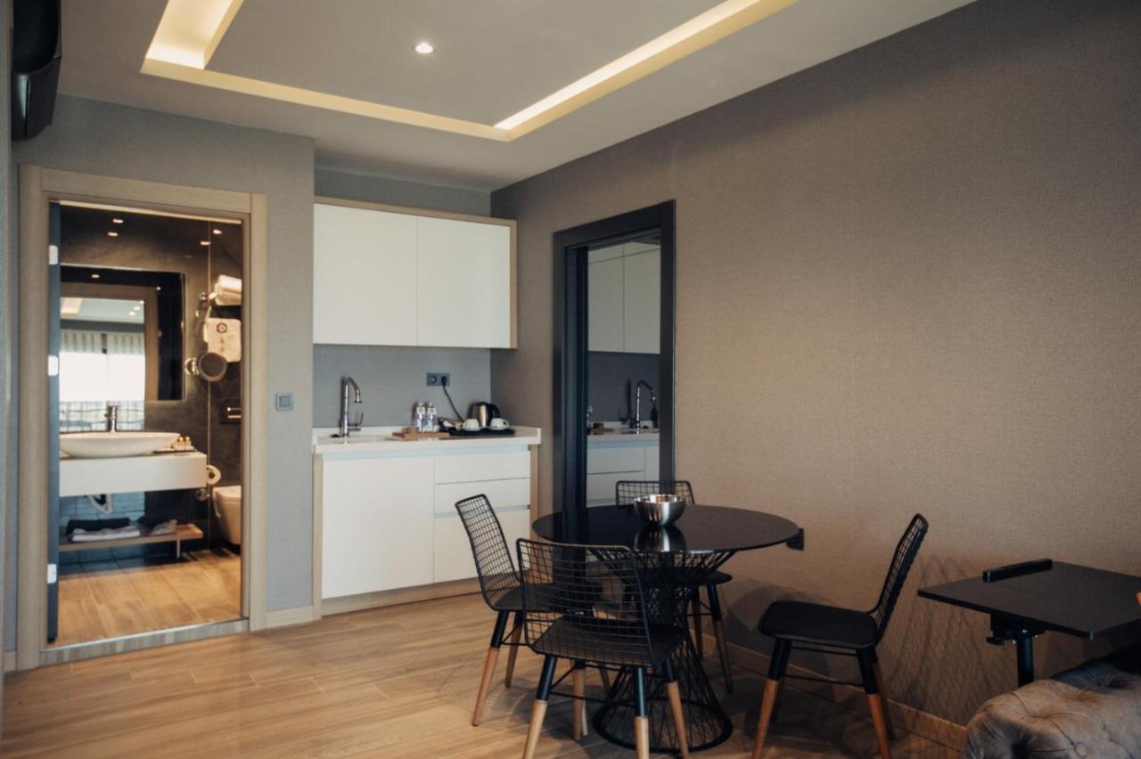 Burhaniye Marina Boutique Hotel エクステリア 写真