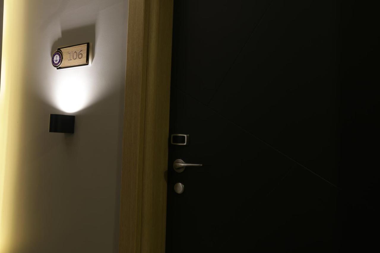 Burhaniye Marina Boutique Hotel エクステリア 写真